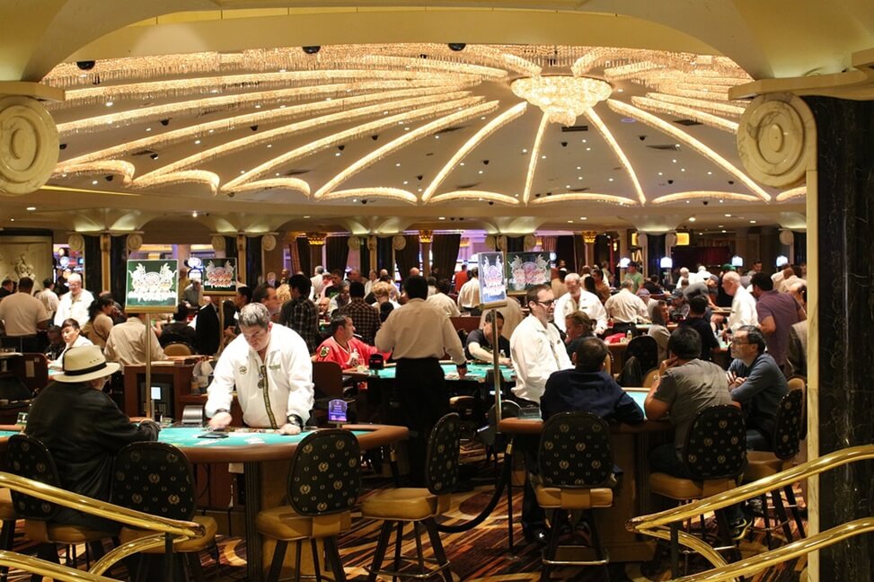 Online Live Casino in Singapore: Why You Should Choose Holabet