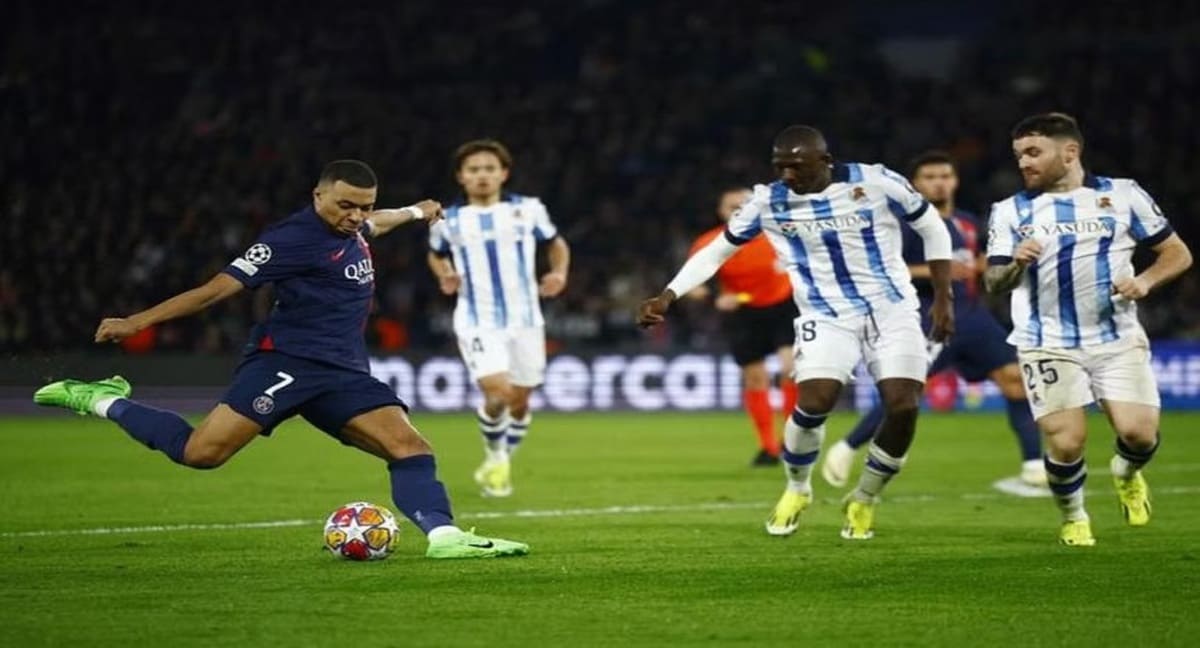 Paris St-Germain 2-0 Victory Over Real Sociedad