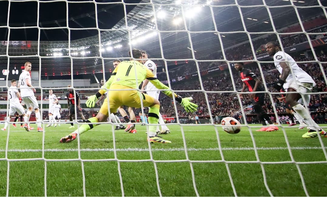 Leverkusen Late Show 2-0 Stuns West Ham in Europa League Quarter-Final