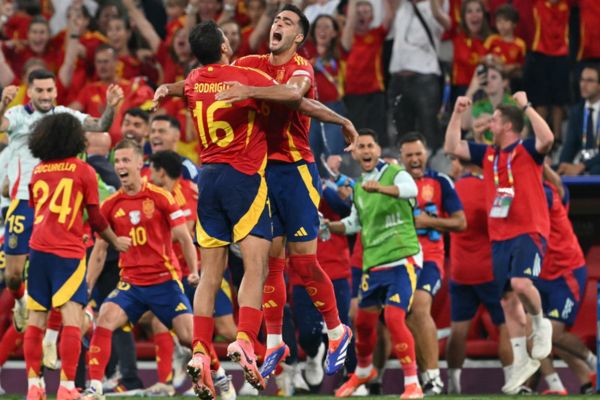 Spain 2-1 France