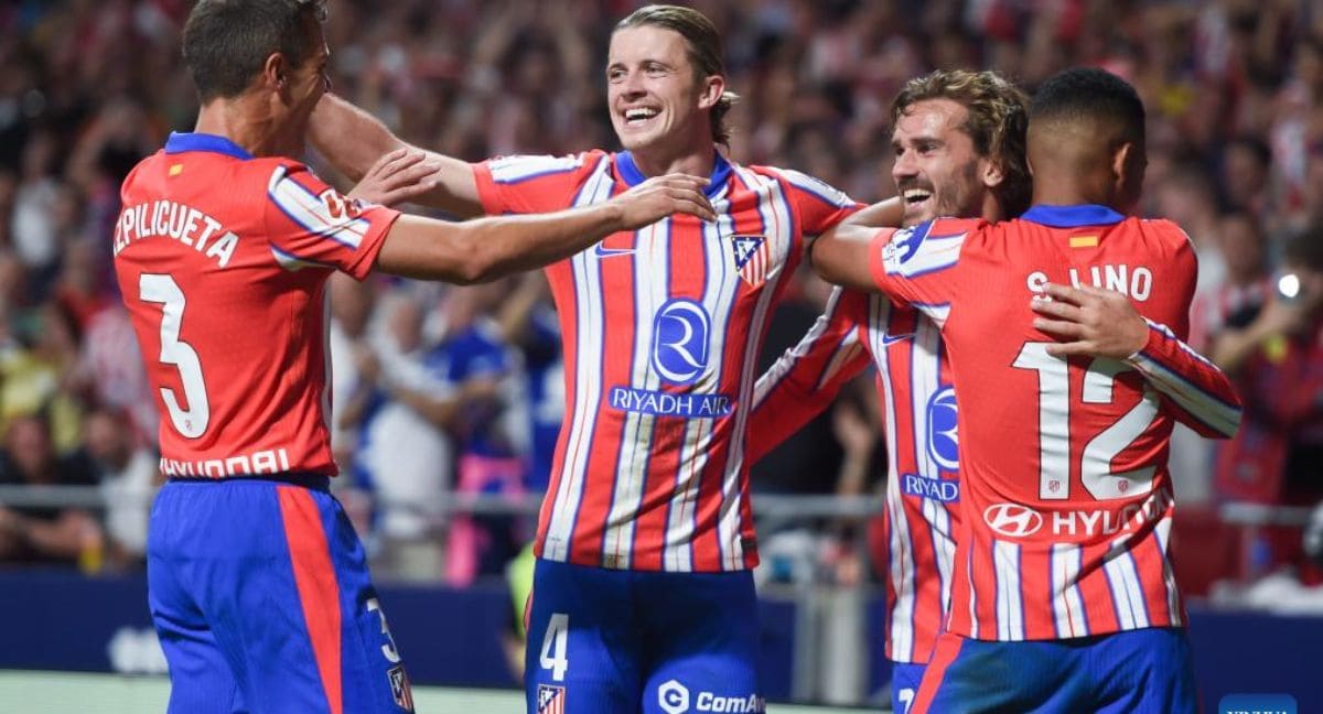 Atlético Madrid Dominates in 3-0 Victory Over Struggling Valencia