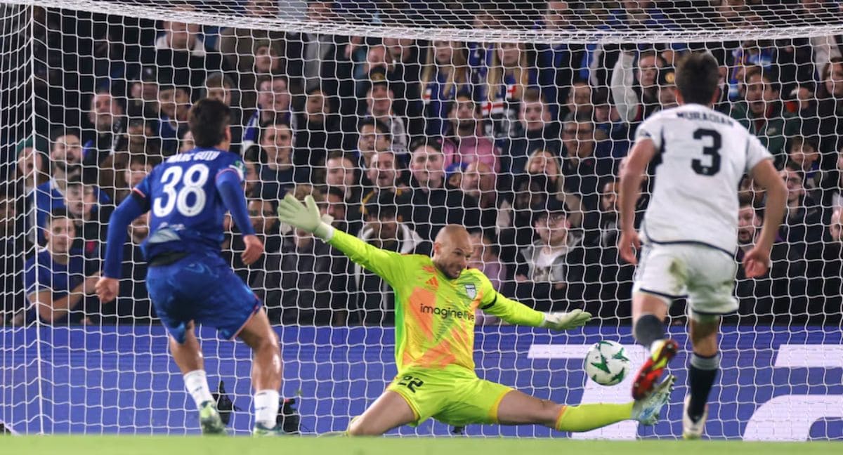 Chelsea Dominate 8-0 FC Noah at UEFA Conference League Victory