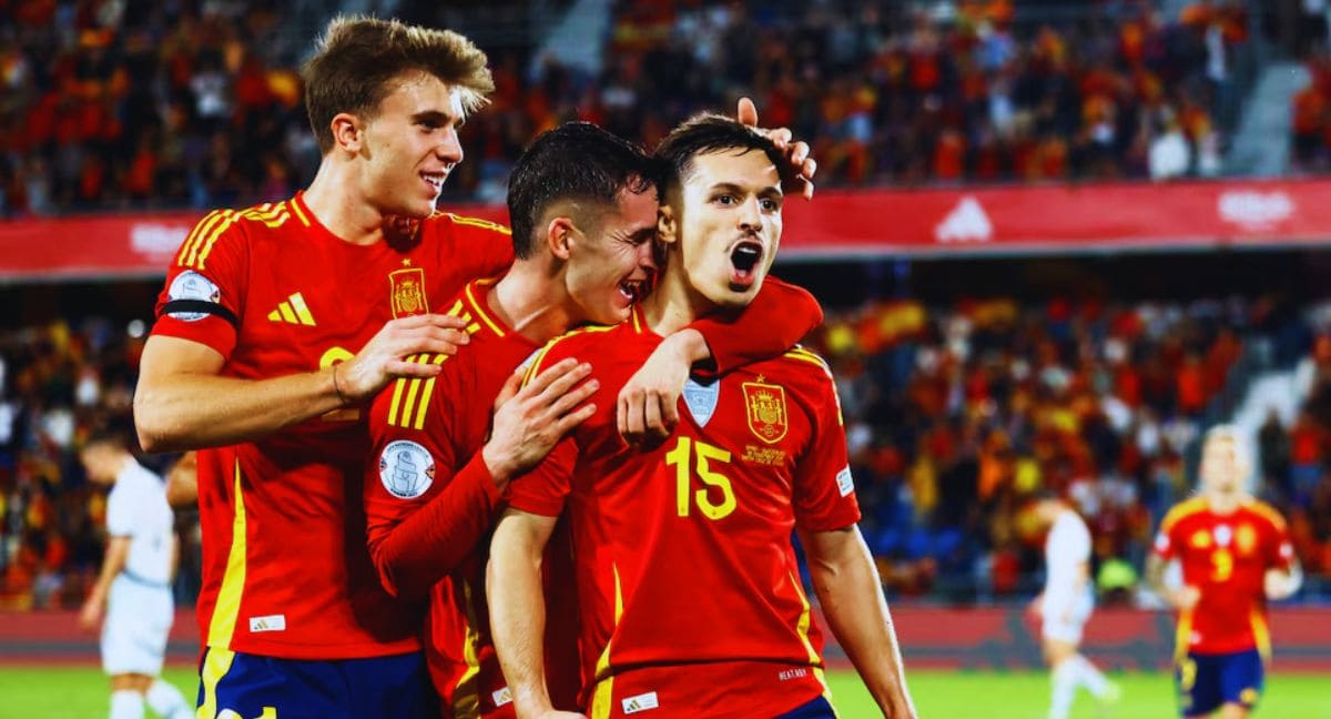 Last-Minute Penalty Hands Spain 3-2 Win Over Switzerland