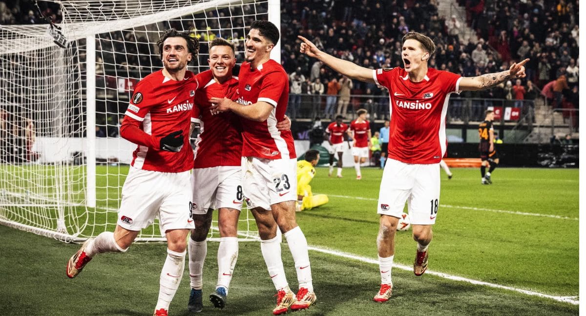 Europa League Knockout Stage: AZ Alkmaar 4-1 Galatasaray, Porto 1-1 AS Roma