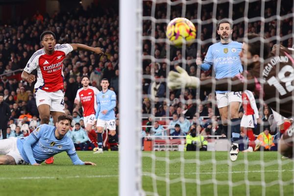 Myles Lewis-Skelly scores Arsenal third goal