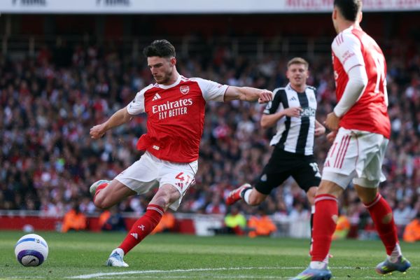 Arsenal Declan Rice scores their first goal