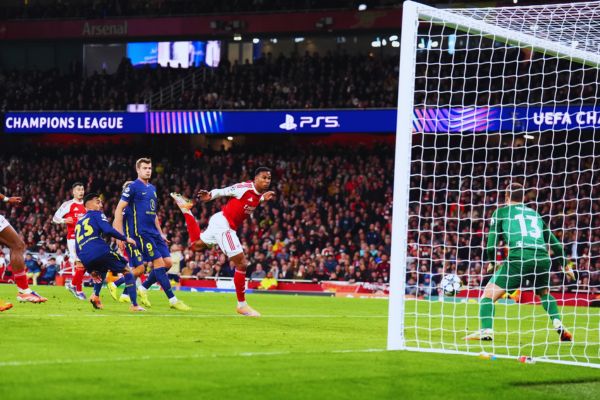 Arsenal in set-piece goal